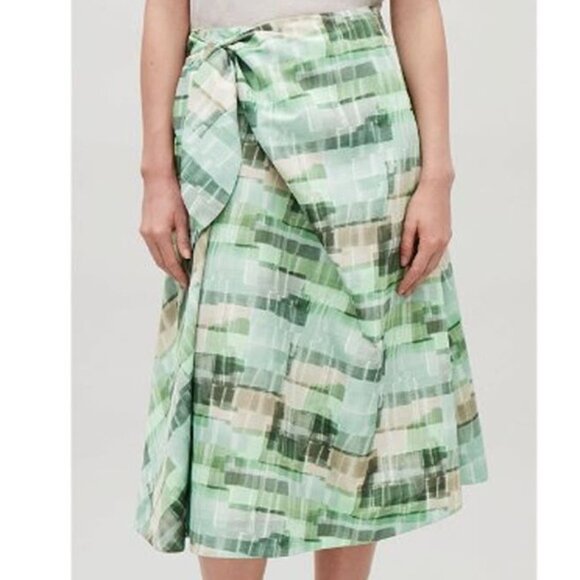 COS Printed High Waisted Wrap Skirt Sz 2 - Picture 2 of 6